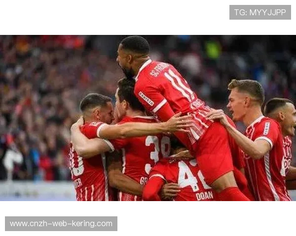 德甲拜仁中路压制到位,门前攻势不断显现——一场战术盛宴的解码